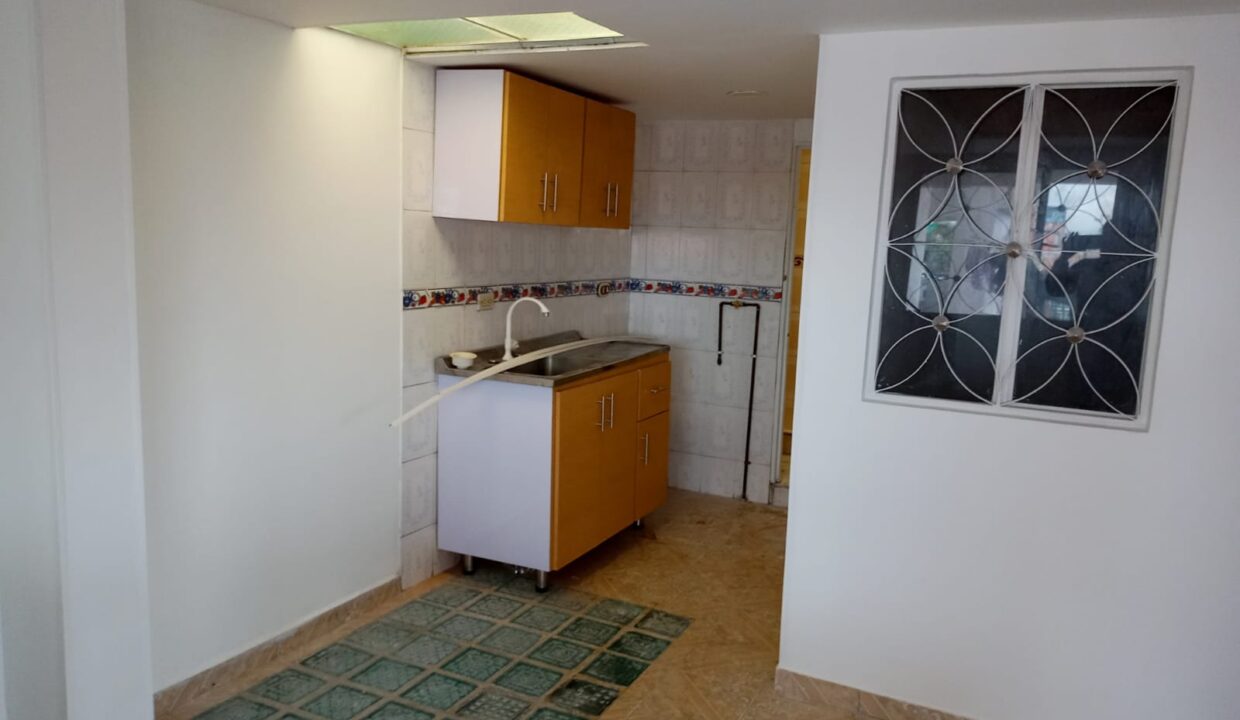 27895b45-1f82-4bdd-a58d-0eed01b5df00