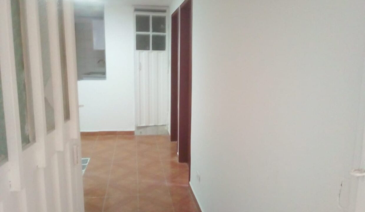 700648d9-ff40-414d-8866-0df0831b0c3e