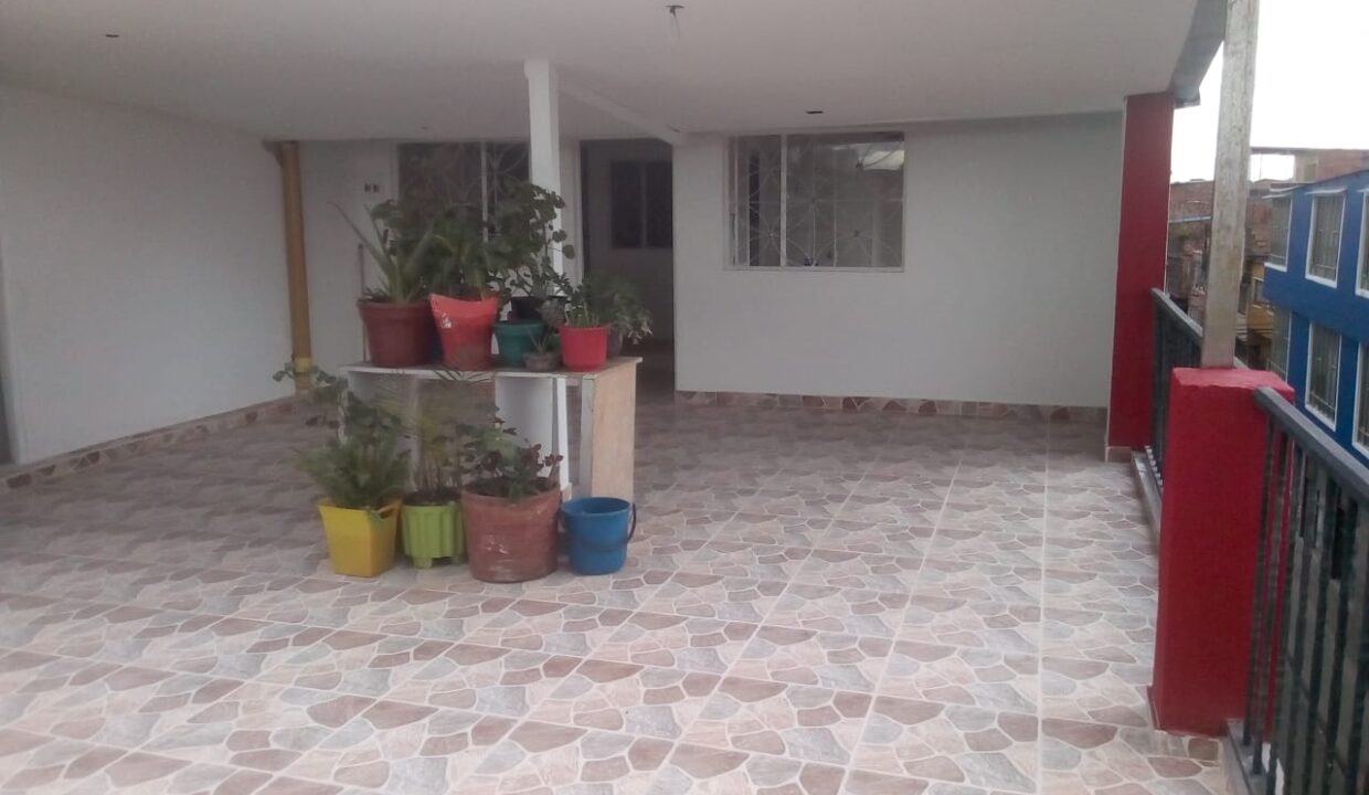 fee866b4-a4b6-41e6-a5b0-521a68a8afad