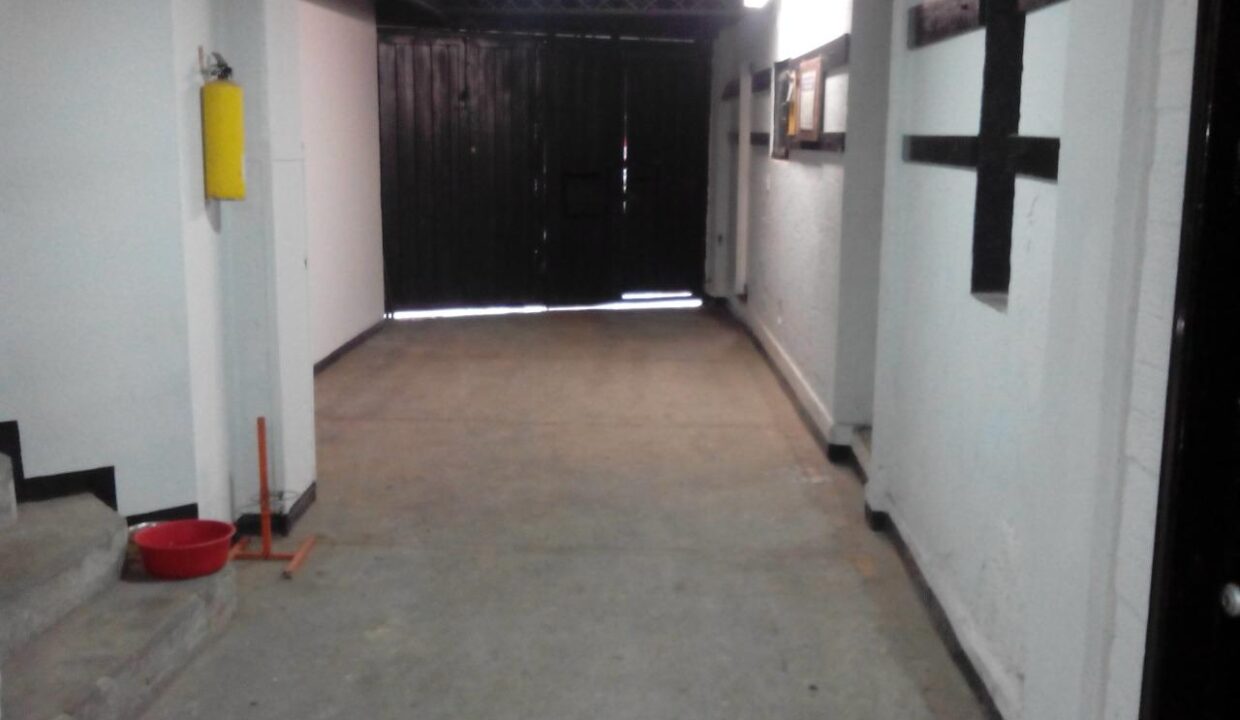 4d0ce094-477c-42ef-a08f-366513210482-1