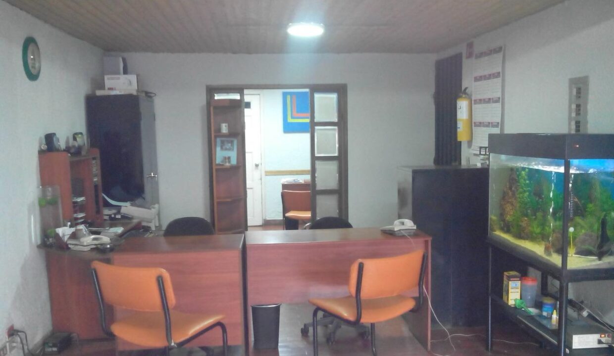 c3334073-8c49-4413-8562-c09a4ca0e40e