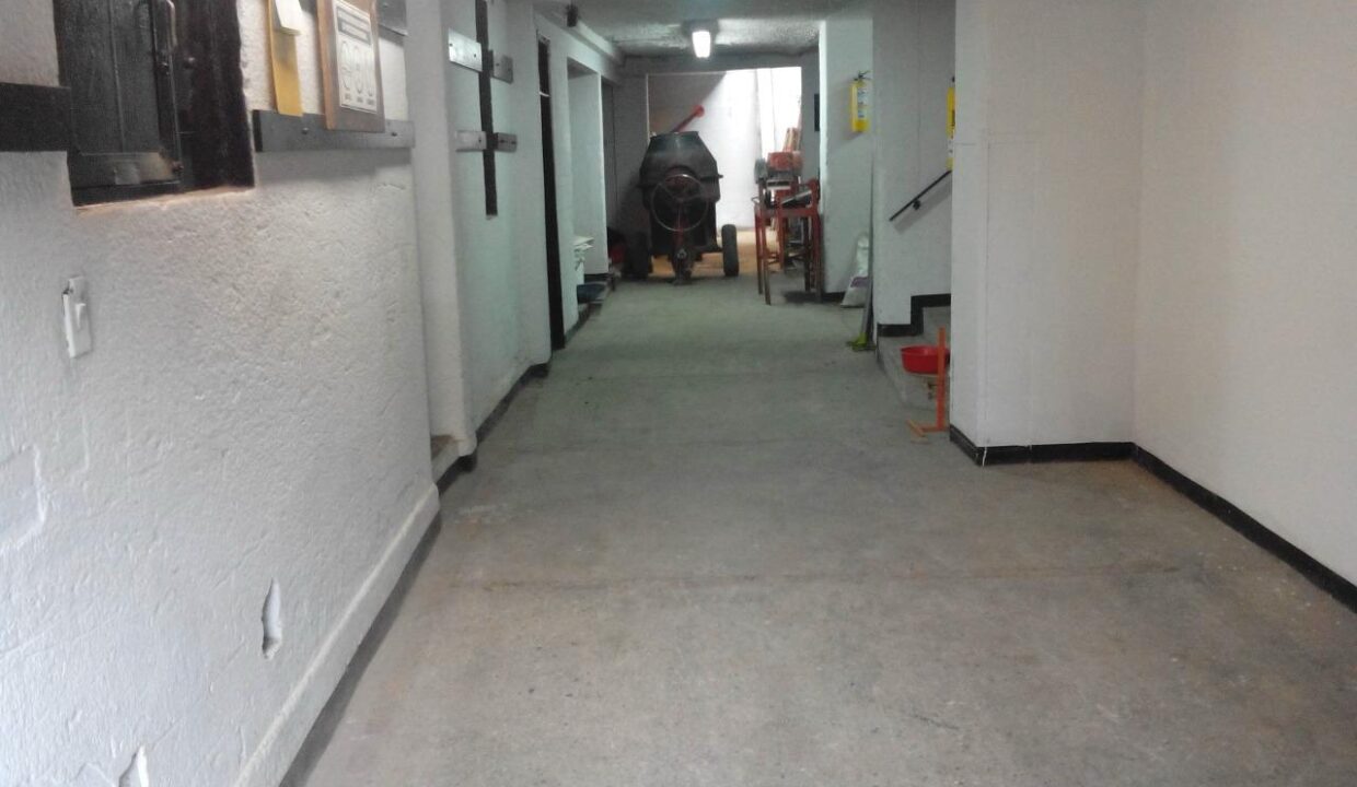 e64f4436-d3ef-4e55-9083-085928317100